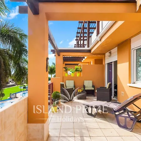 4x Bedrooms Poolside In Amarilla Golf Apartment