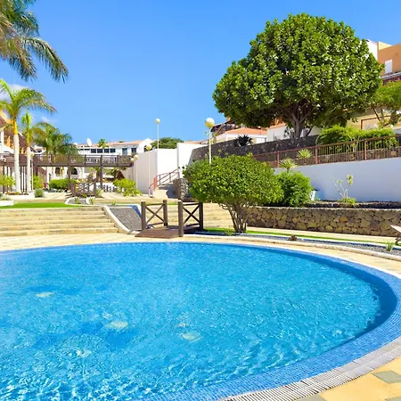 4x Bedrooms Poolside In Amarilla Golf